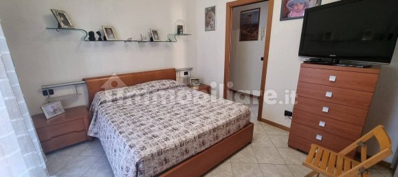 3 Schlafzimmer Wohnung in Limbiate, Italy, Nr. 341499 22
