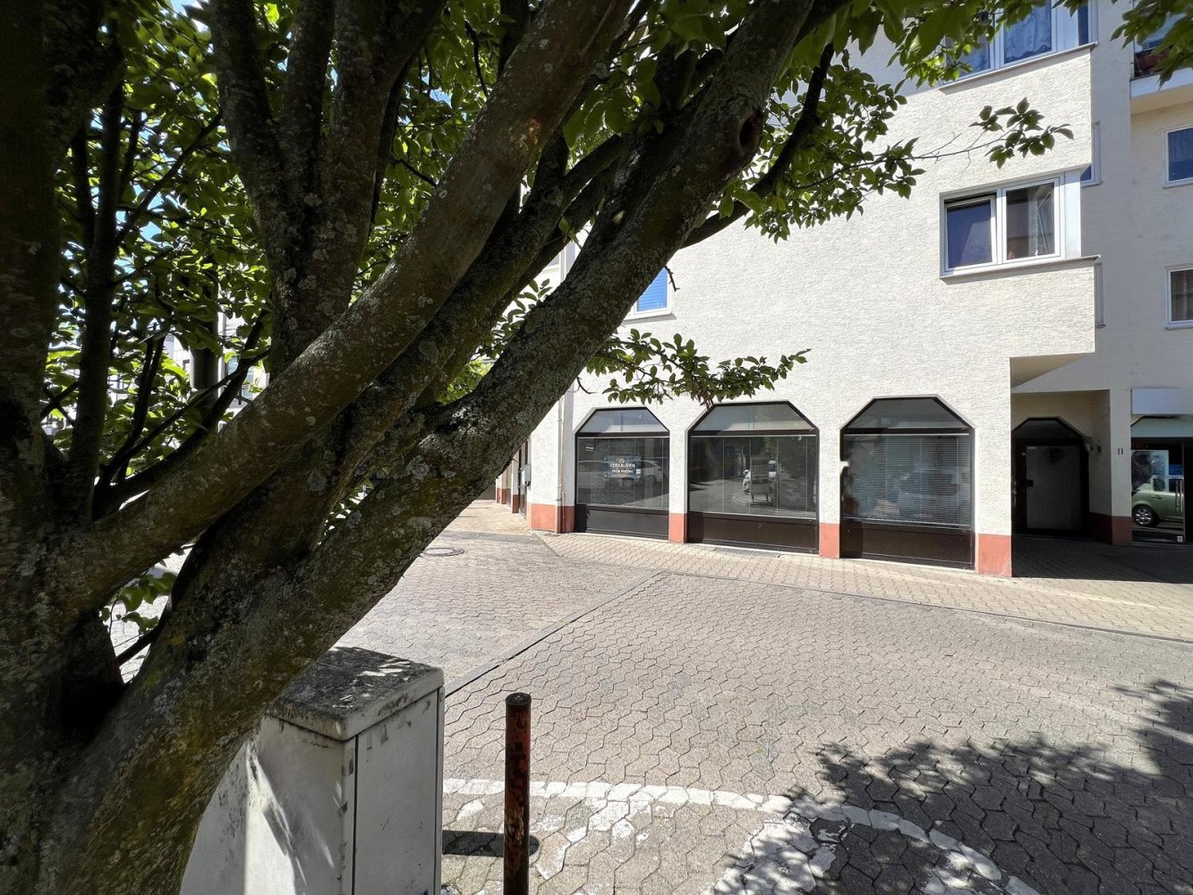 Imóvel comercial de 1 divisão em Offenbach, Germany N.º 267370