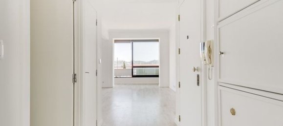 2 Schlafzimmer Wohnung in Lisbon, Portugal, Nr. 219978 18