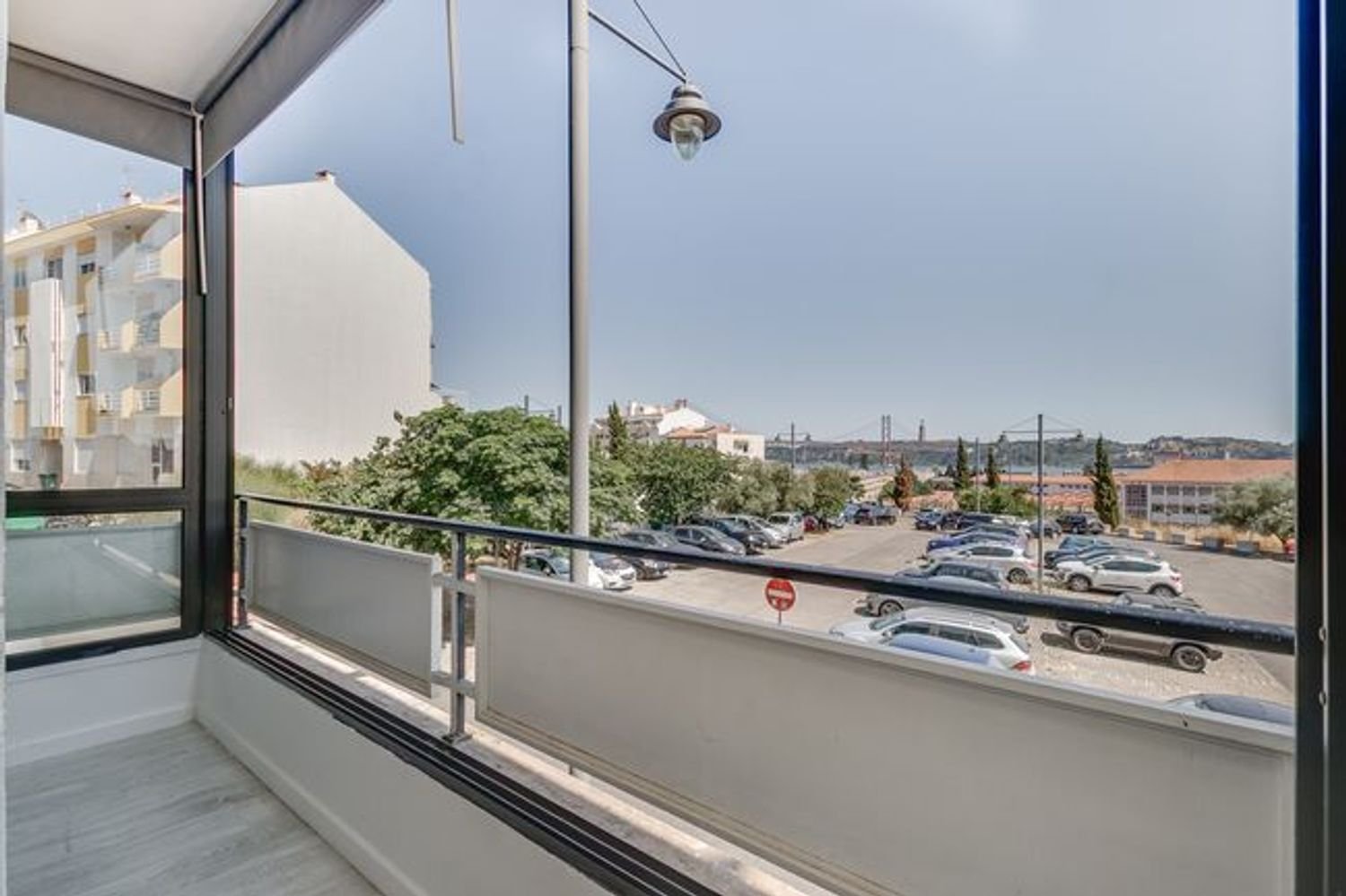 2 bedrooms Apartment in Lisbon, Portugal No. 219978