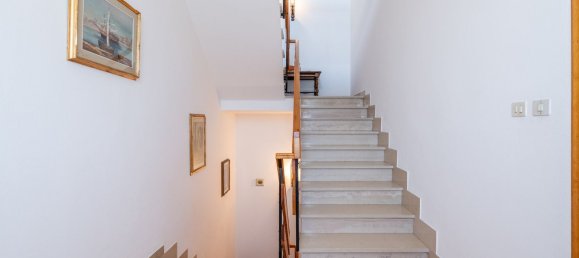 9-salle Villa à Pisa, Italy No. 52049 34