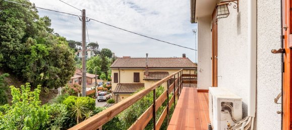 9-salle Villa à Pisa, Italy No. 52049 20