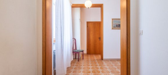 9-salle Villa à Pisa, Italy No. 52049 27