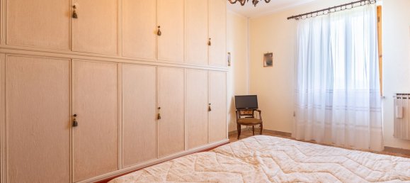 9-salle Villa à Pisa, Italy No. 52049 26