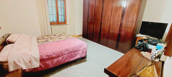 Casa de 11 habitaciónes en Fermo, Italy No. 128542 8