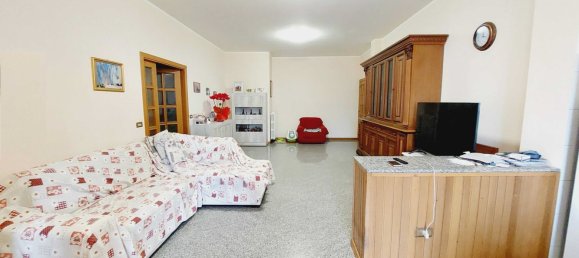 Casa de 11 habitaciónes en Fermo, Italy No. 128542 3