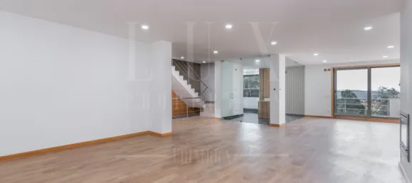 4 bedrooms House in Coimbra, Portugal No. 163621 2