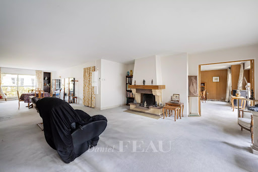 2 bedrooms Apartment in Neuilly-sur-Seine, France No. 115810