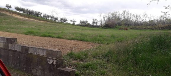 Земельный участок с 1 комнатой в Рипа Театина, Италия № 111663 3