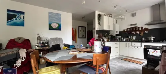 3-salle Appartement à Tournus, France No. 279905 2