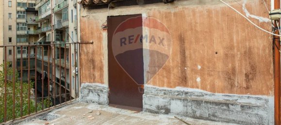 4 bedrooms Apartment in Catania, Italy No. 64762 16