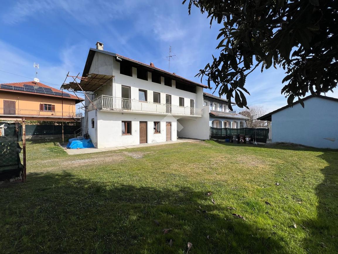 5-Zimmer Haus in Barbania, Italy, Nr. 117876
