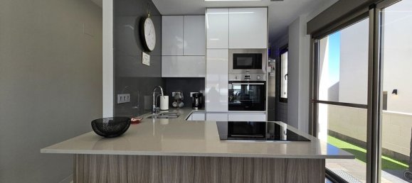 4 bedrooms Villa in Alicante, Spain No. 176062 5