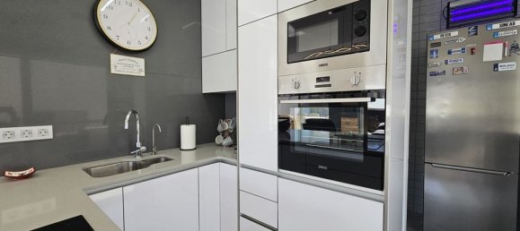 4 bedrooms Villa in Alicante, Spain No. 176062 7