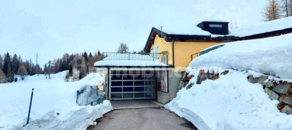 1-salle Parking à Campodolcino, Italy No. 207994 19