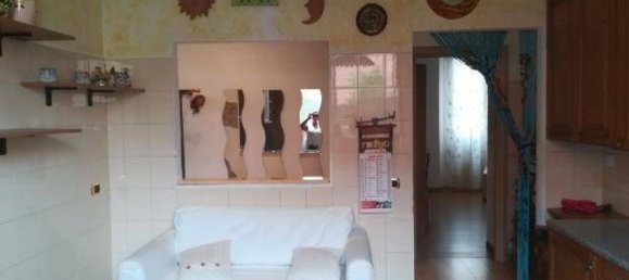 3 rooms Apartment in La Spezia, Italy No. 220335 8