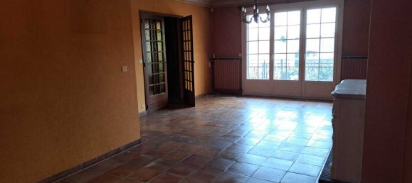 2 bedrooms House in Avignon, France No. 192999 7