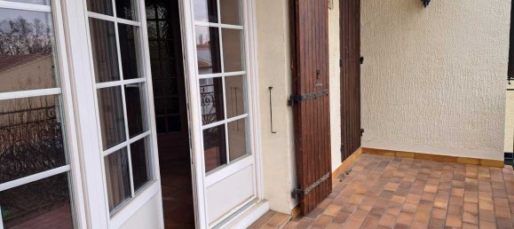 2 bedrooms House in Avignon, France No. 192999 8