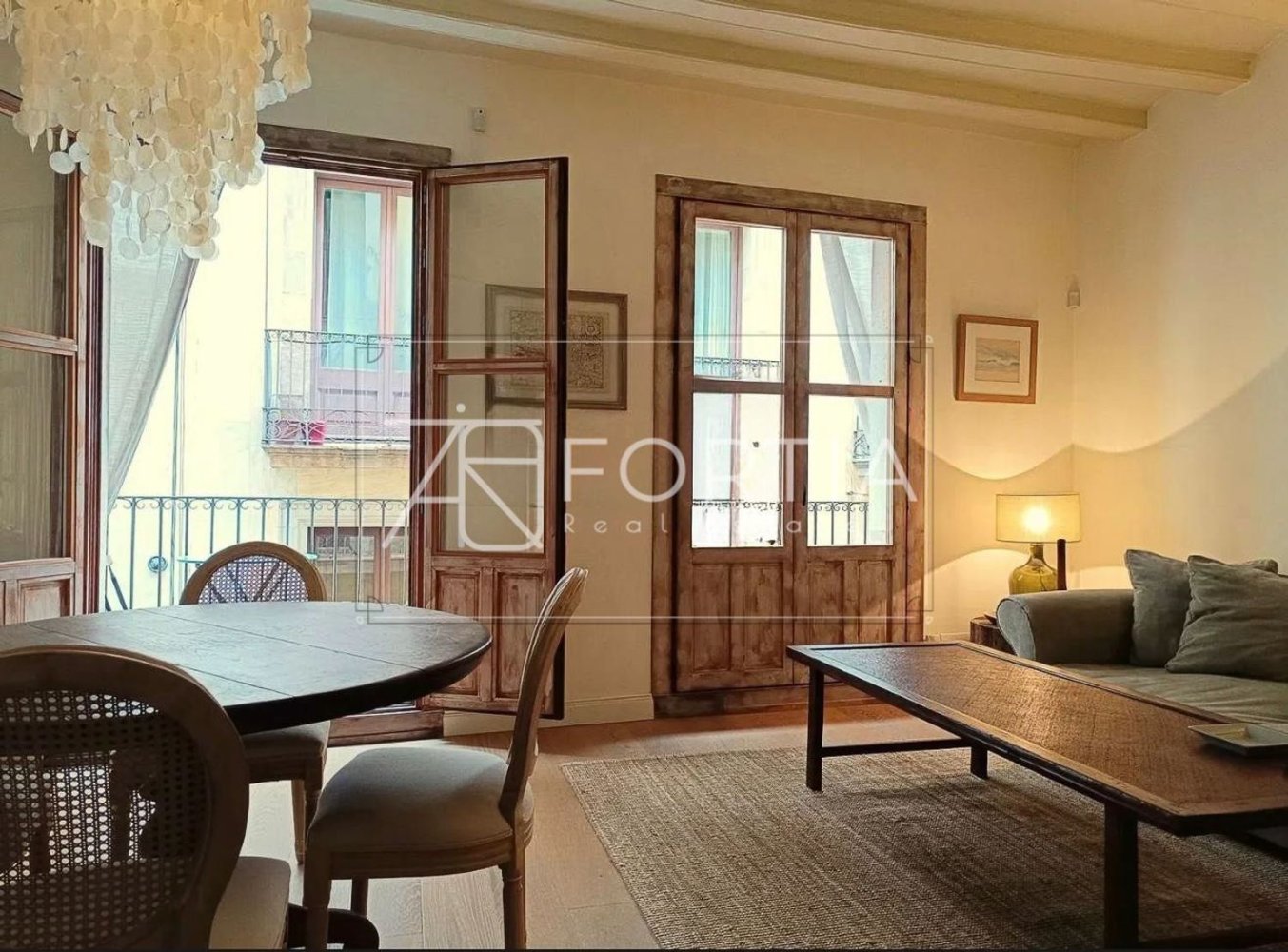 1 bedroom Apartment in Ciutat Vella, Spain No. 144634