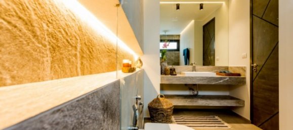 3 bedrooms Villa in Chalong, Thailand No. 12495 18