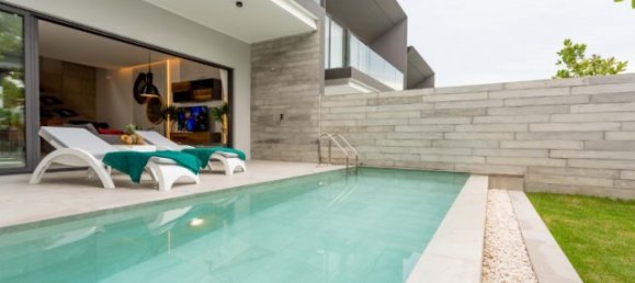 3 bedrooms Villa in Chalong, Thailand No. 12495 6