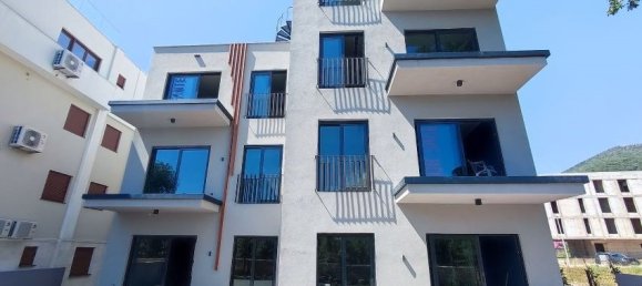 1 bedroom Apartment in Tivat, Montenegro No. 82 5