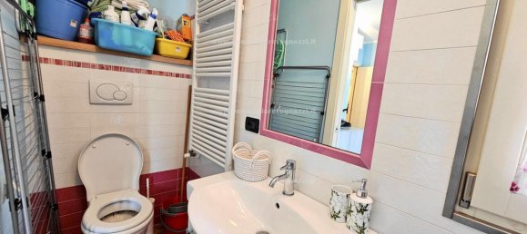 3 rooms Apartment in Certaldo, Italy No. 297860 7