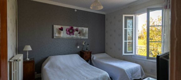 15 bedrooms House in Saint-Bonnet-de-Salers, France No. 192362 10