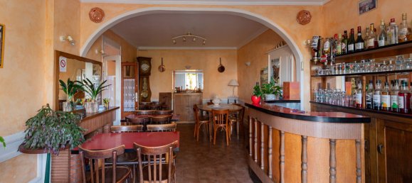 15 bedrooms House in Saint-Bonnet-de-Salers, France No. 192362 3