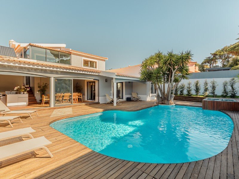 6 bedrooms Villa in Cascais, Portugal No. 319747