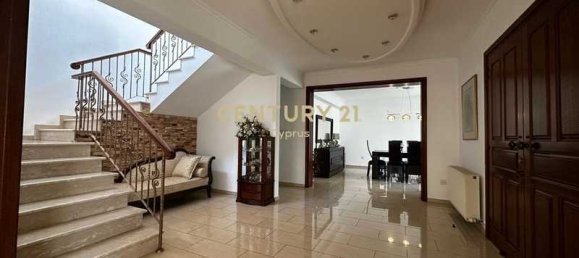 5 bedrooms House in Limassol, Cyprus No. 7643 13