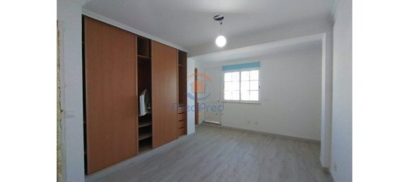 3 bedrooms House in Cascais, Portugal No. 26087 16