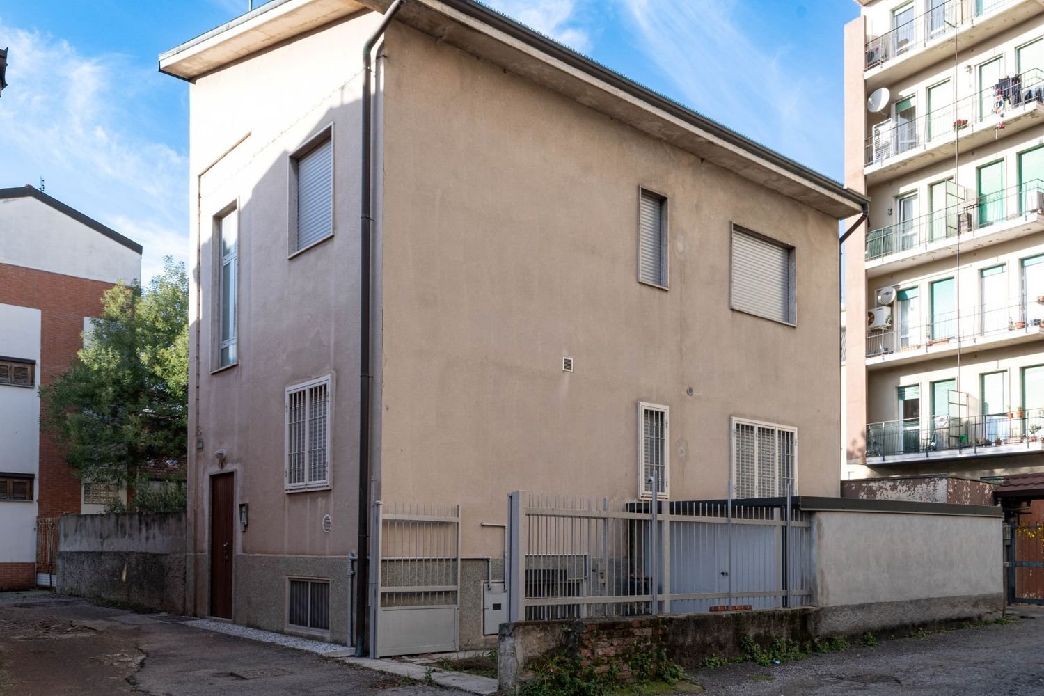 3-salle Maison à Bollate, Italy No. 156890