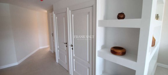 Apartamento T4 em Saint Julian's, Malta N.º 9788 8