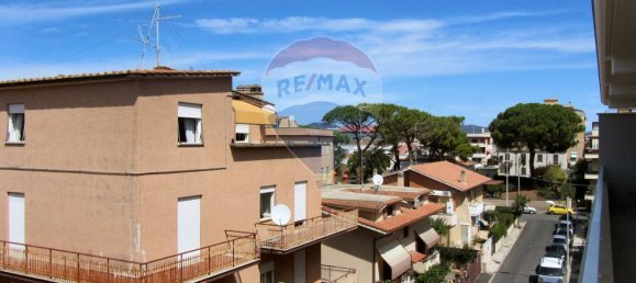 Квартира с 2 спальнями в Ладисполи, Италия № 61991 9