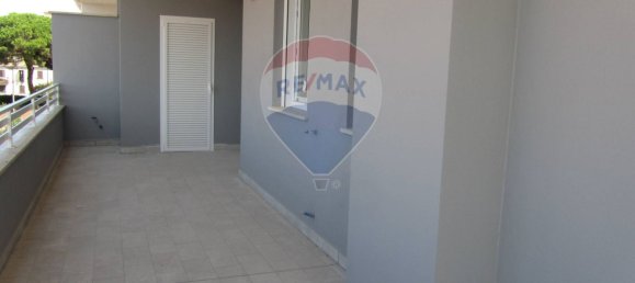 Квартира с 2 спальнями в Ладисполи, Италия № 61991 90