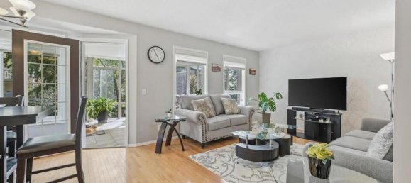 5 bedrooms House in Alberta, Canada No. 1192 6