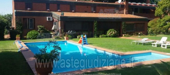 7-salle Appartement à Asigliano Vercellese, Italy No. 13359 10