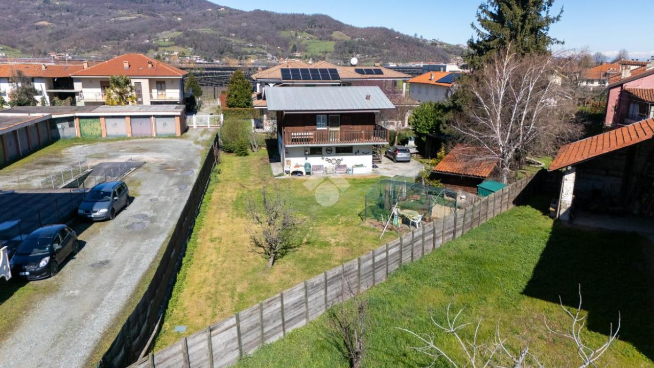 4 rooms House in Costigliole Saluzzo, Italy No. 42267