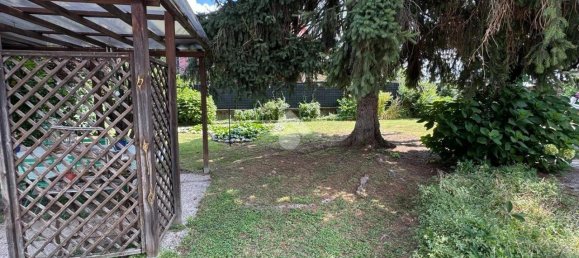 4 rooms House in Costigliole Saluzzo, Italy No. 42267 27