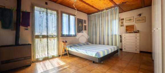 4 rooms House in Costigliole Saluzzo, Italy No. 42267 7