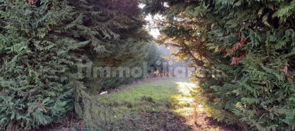 Grundstück in Mantua, Italy 1400m², Nr. 355702 3