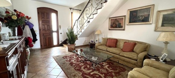 3 bedrooms Duplex in Empoli, Italy No. 347912 12