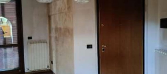 3 rooms Apartment in Bareggio, Italy No. 218940 8
