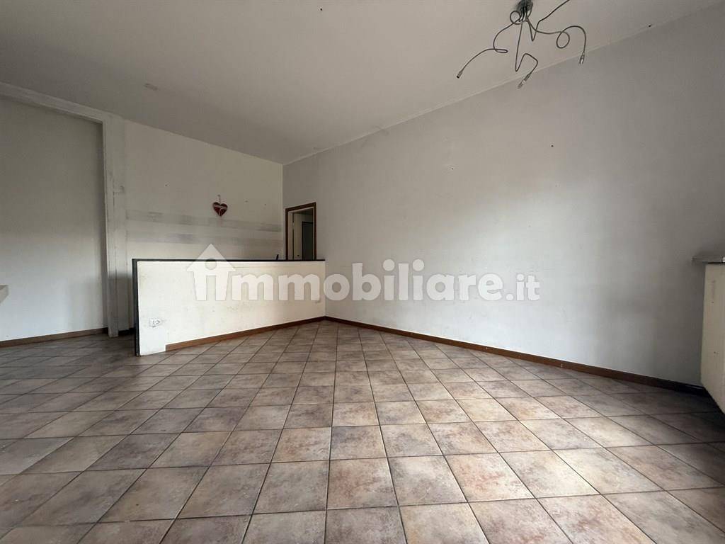 Apartamento T2 em Vittuone, Italy N.º 338752