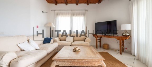 3 bedrooms Apartment in Sardinia, Italy No. 352553 4