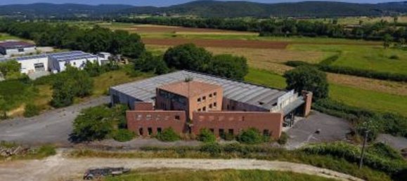 3 rooms Warehouse in Sovicille, Italy No. 179001 9