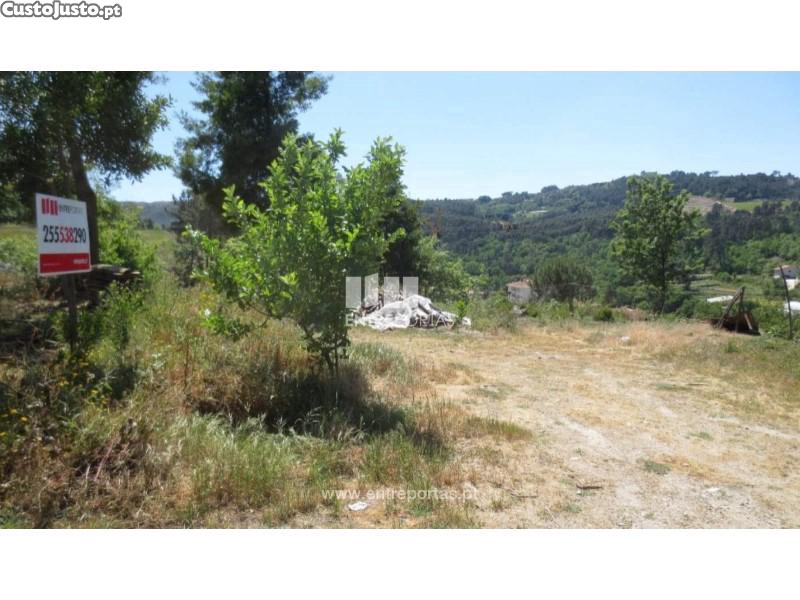 720m² Land in Marco de Canaveses, Portugal No. 56109
