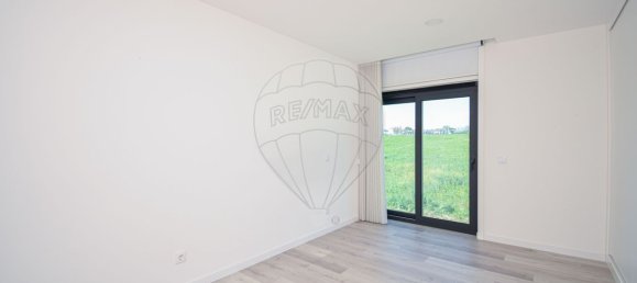 5 bedrooms House in Porto Salvo, Portugal No. 43028 17