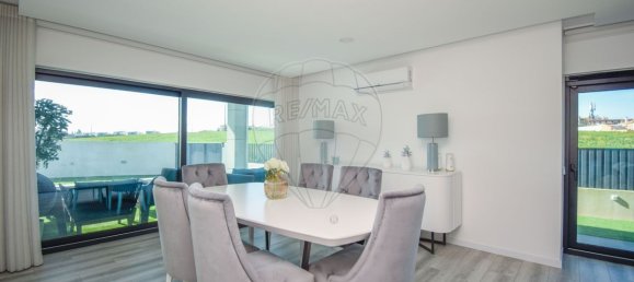 5 bedrooms House in Porto Salvo, Portugal No. 43028 37